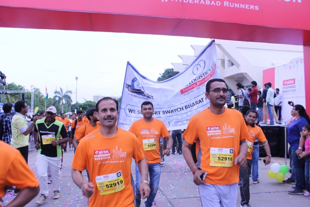 Om Logistics's Hyderabad Marathon Team
