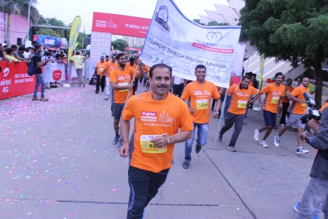 Om Logistics's Hyderabad Marathon Team