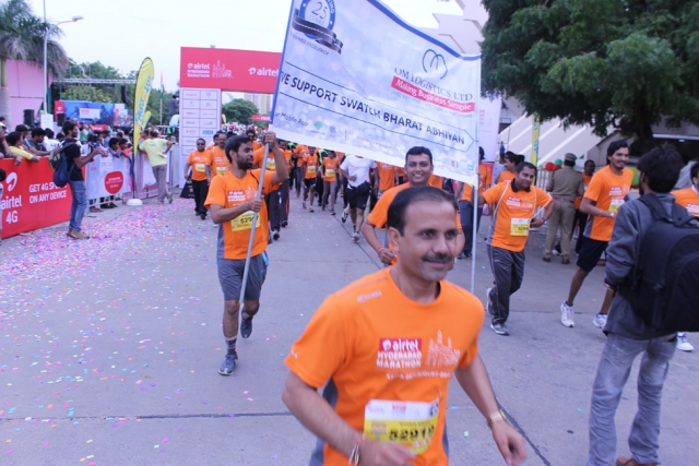Om Logistics's Hyderabad Marathon Team