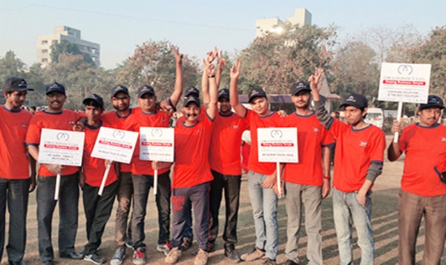 Om Logistics's Nasik Marathon Team