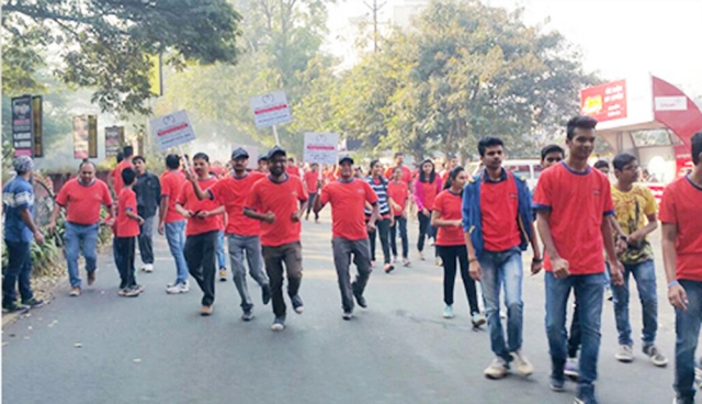 Om Logistics's Nasik Marathon Team
